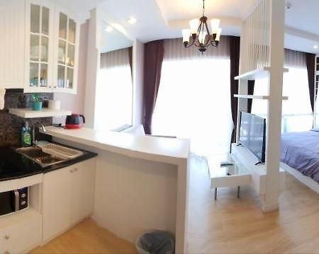 Cozy Near Beach 200M With Toproof Pool At Patio Bangsaen エクステリア 写真